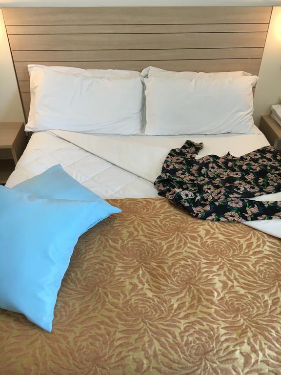 Residence Il Tulipano リッチョーネ エクステリア 写真