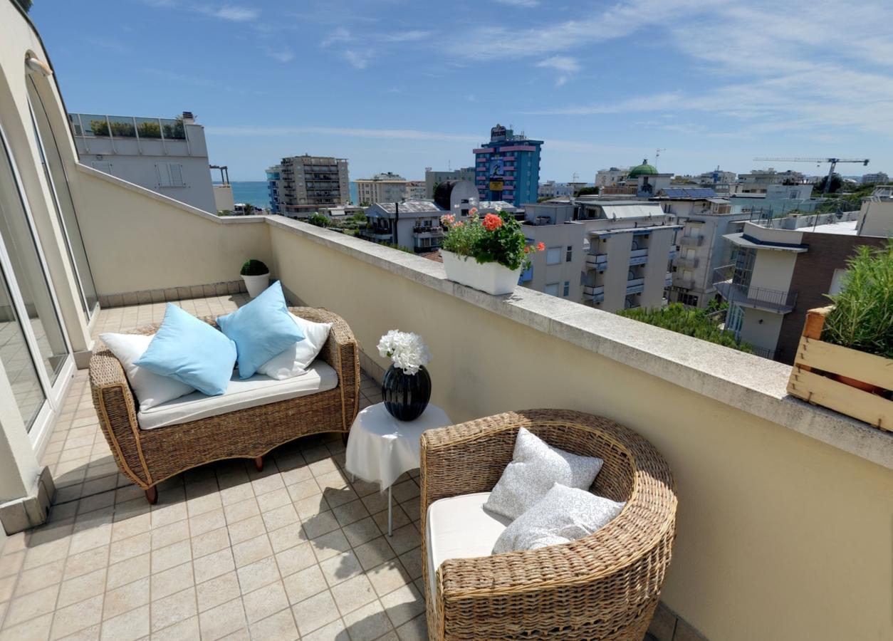 Residence Il Tulipano リッチョーネ エクステリア 写真