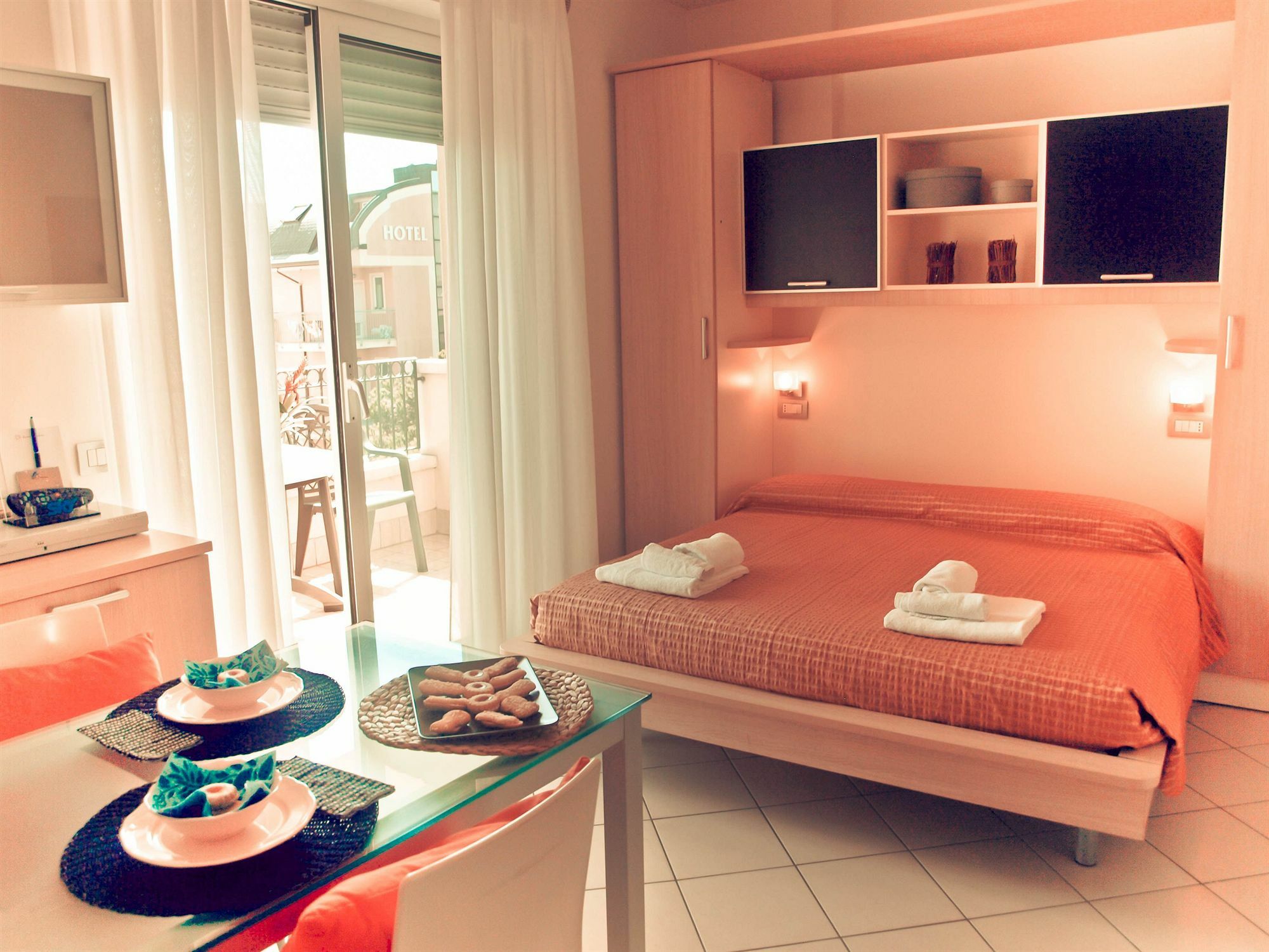 Residence Il Tulipano リッチョーネ エクステリア 写真
